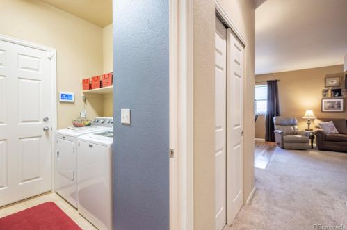 25057 Canal Pl, Aurora CO 80018-1627 exterior