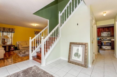 1159 Old Greystone Dr, Lithonia, GA 30058-9094