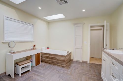 4710 Central Ave, Riverside CA  92506-2331 exterior