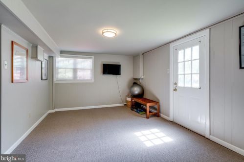 5408 Juliet St, Springfield VA  22151-2615 exterior