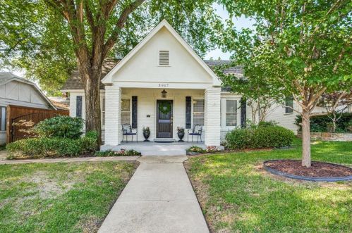 3917 7th St, Fort Worth, TX 76107-2589