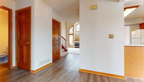 1076 Mattande Ln, Naperville, IL 60540-4836