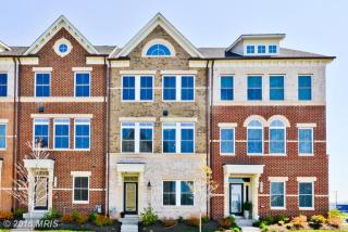 20672 Duxbury Ter, Ashburn, VA 20147-3250