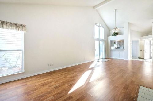 7028 Lantana Ter, Carlsbad, CA 92011-4702