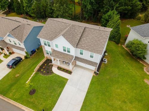 105 Greenbrier Way, Holly Springs GA  30114-5743 exterior
