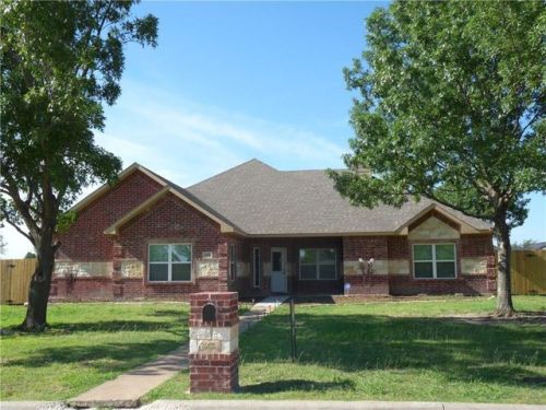 4706 Kelso Ln, Garland, TX 75043-4116