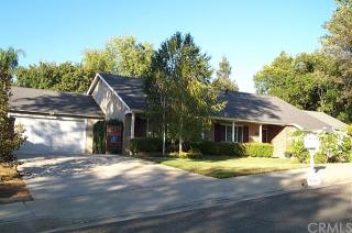 5990 Courtland Dr, Riverside, CA 92506-3735