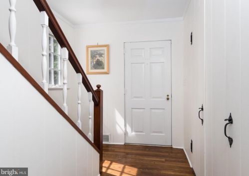 37 Ridgeview Rd, Princeton NJ  08540-7601 exterior