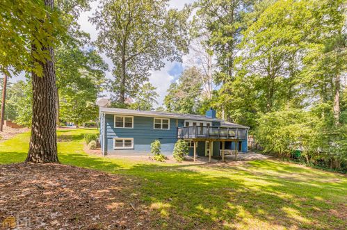 2031 Abby Ln, Atlanta GA  30345-3514 exterior