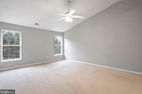 49 Pebble Beach Cir, Charles Town WV  25414-4061 exterior