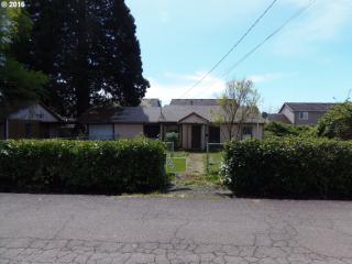 4155 Camellia St, Springfield OR  97478-5982 exterior