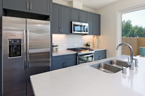 4007 Mission Inn Ave, Riverside CA  92501-3305 exterior