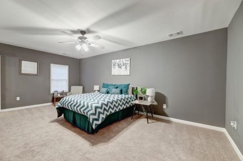 2664 Baker Ridge Dr, Atlanta GA  30318-7223 exterior