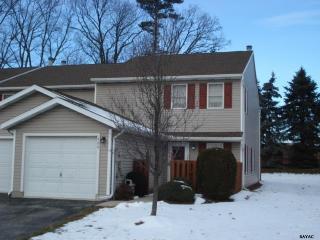 406 Stonegate Rd, York, PA 17408-1020