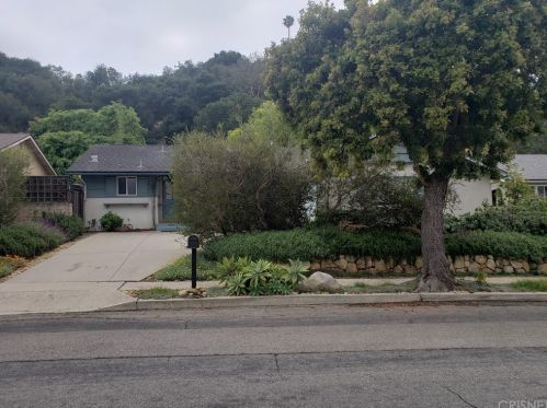 2523 Hacienda Dr, Santa Barbara, CA 93105-4137