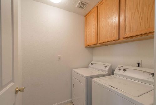 805 Esplanade Cir, Folsom CA  95630-7358 exterior