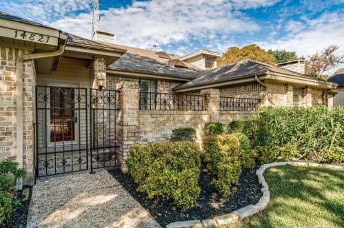 14821 Sopras Cir, Addison TX  75001-4412 exterior