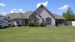 1010 Sterling Dr, Seminole, OK 74868-2448