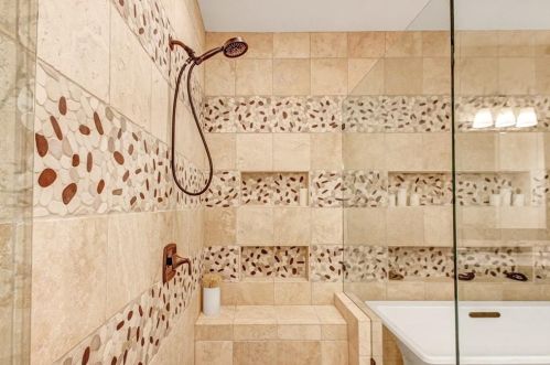 3636 Brookleigh Ln, Atlanta GA  30319-2219 exterior