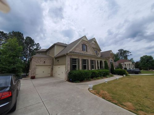 6421 Caledon Ct, Locust Grove, GA 30248-7402