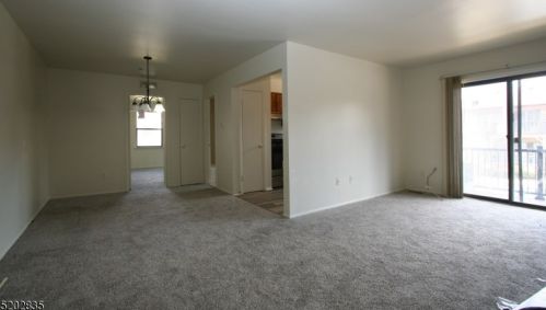 203 Westminster Pl, Flemington, NJ 08822-1843
