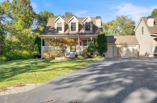 363 Allenton Rd, North Kingstown, RI 02852-6505
