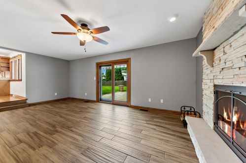 9558 Walnut Dr, Hammond IN  46321-3823 exterior
