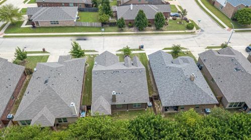 6673 Friendsway Dr, Fort Worth TX  76137-7541 exterior