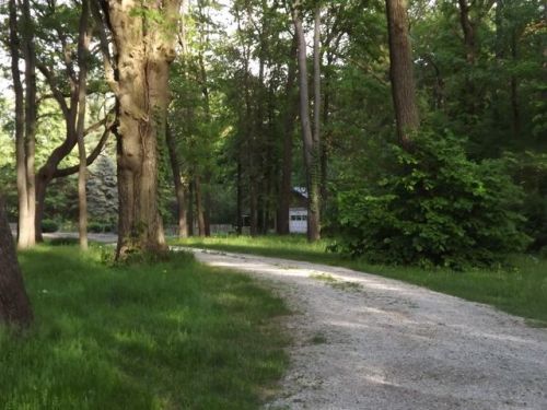2328 1570 East Rd, Ashkum, IL 60911-7108