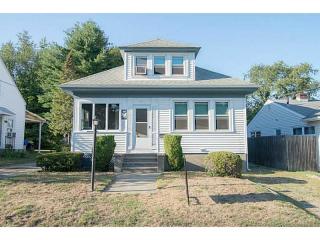 82 Sprague Ave, East Providence, RI 02915-3239
