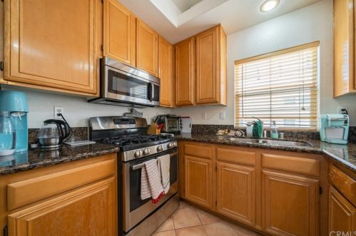 1035 Stresa Way, Anaheim CA  92808-2432 exterior