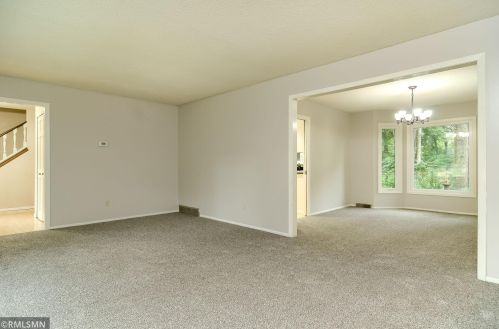 7876 131st St, Saint Paul MN  55124-9703 exterior