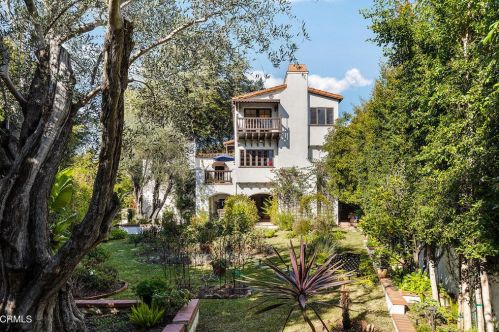 1408 Cordova Ave, Glendale CA  91207-1532 exterior