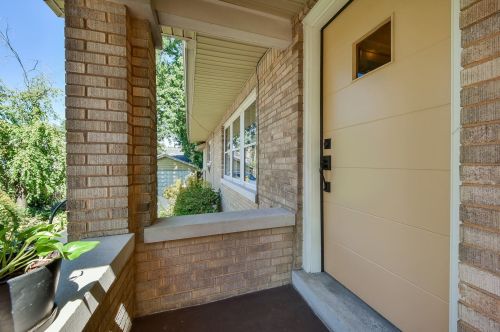 320 Cottage Ave, Glendale Heights, IL 60137-4424