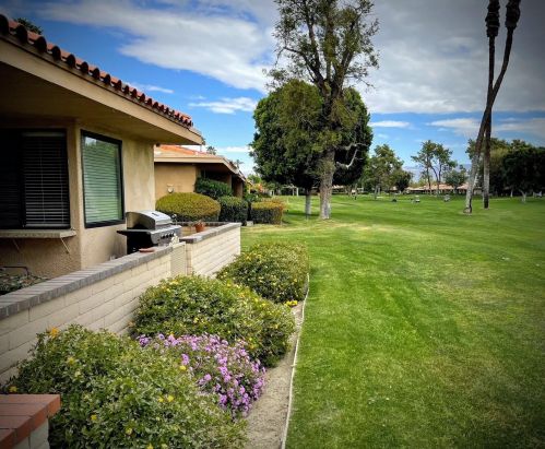 18 Sunrise Dr, Rancho Mirage, CA 92270-3828