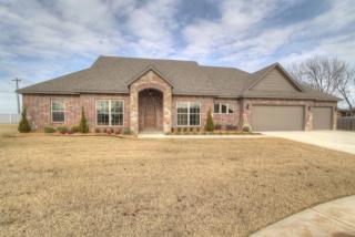 1005 133rd Pl, Glenpool, OK 74033-2325