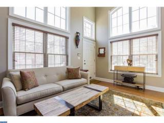 1000 Bodine St, Philadelphia, PA 19123-1516