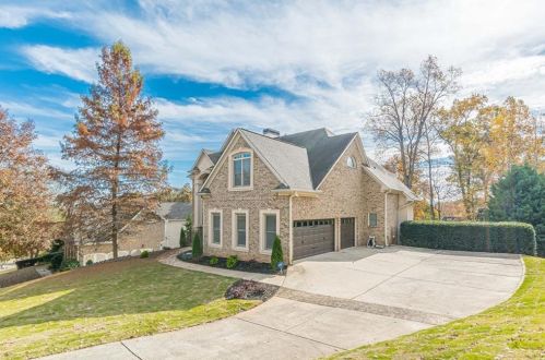 1406 Oakridge View Dr, Mableton, GA 30126-7605