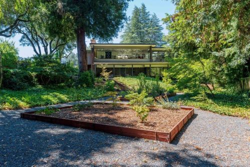 605 Dora Ave, Ukiah CA 95482-3926 exterior