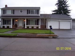 1538 31st Ave, Longview, WA 98632-3400