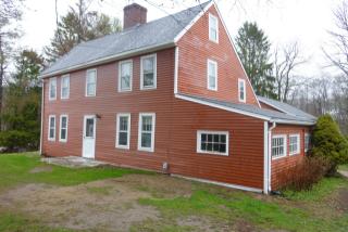 85 Maple Ave, Huntington CT  06484-7013 exterior