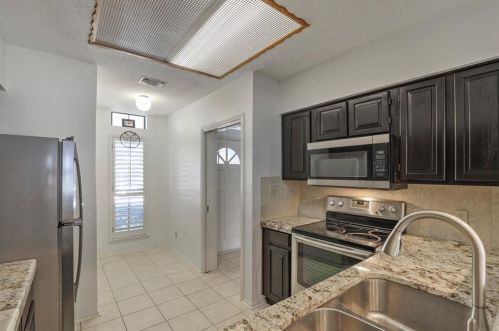 2312 Kenley St, Fort Worth TX  76107-4938 exterior