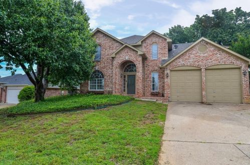 7904 Ember Oaks Dr, Fort Worth TX  76182-7322 exterior