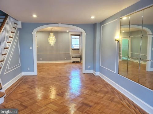 1962 Cheltenham Ave, Philadelphia, PA 19124-0015