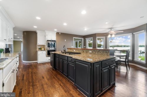 1258 River Rd, Shady Side MD 20764-9694 exterior