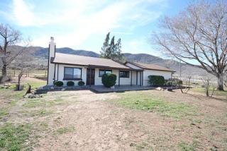 19540 Tucker Rd, Tehachapi, CA 93561-8404