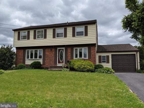 203 Buchanan Ave, Beverly, NJ 08010-2109