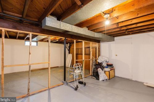 924 Rolridge Ave, Lancaster PA  17603-5739 exterior