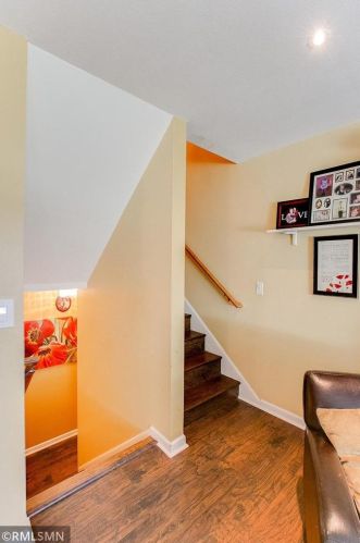 3422 Highlander Dr, Saint Paul MN  55122-1310 exterior