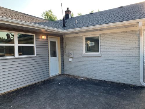 17633 Howe Ave, Homewood IL  60430-1026 exterior